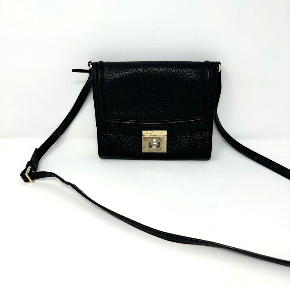 kate spade Merrick Everett Way Crossbody Bag Black Pebbled Leather Turnlock WEAR